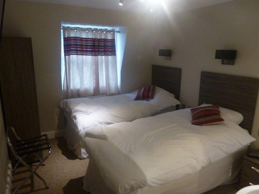 B&B Sara 3*